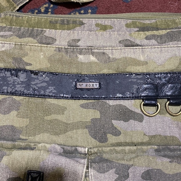 Roxy’s crossbody purses - Picture 2 of 10